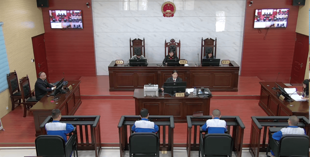 高学历五男子利用网络专业技术组团研发网络赌博网站全部获刑