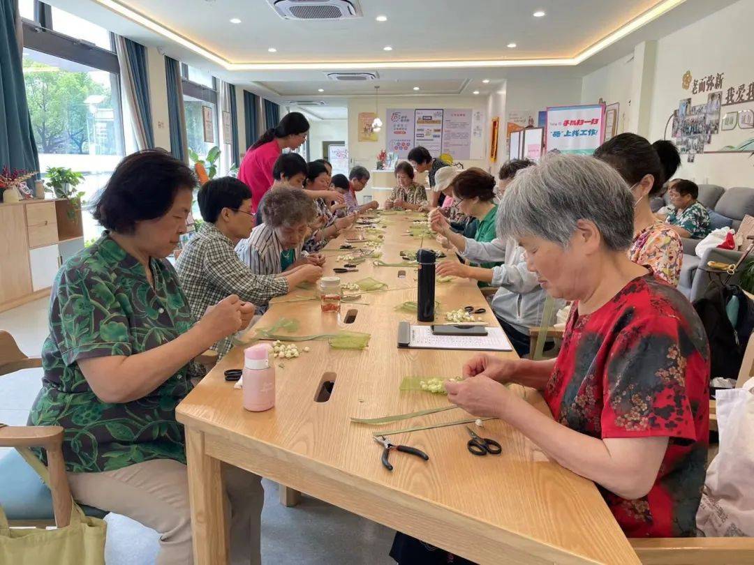 花有几种玩法？戳→
