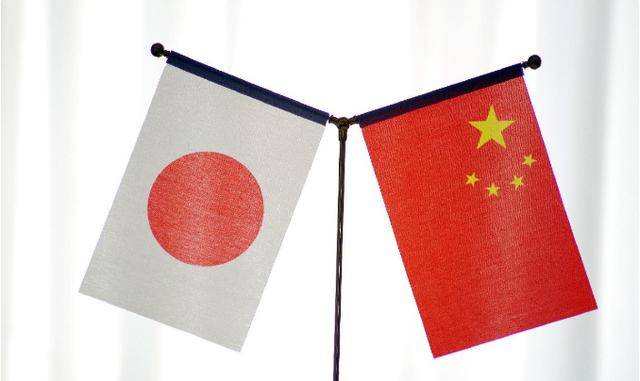 日外相刚回国，石破茂就展现访华意愿，是要反思“一边倒”政策？