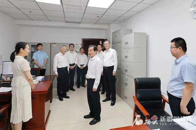 新疆维吾尔自治区党委书记陈小江，走访调研