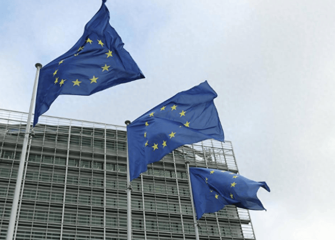 冯德莱恩拒绝邀请，欧盟公开报复中国，沉默两周后，中方果断反制