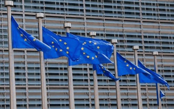 冯德莱恩拒绝邀请，欧盟公开报复中国，沉默两周后，中方果断反制