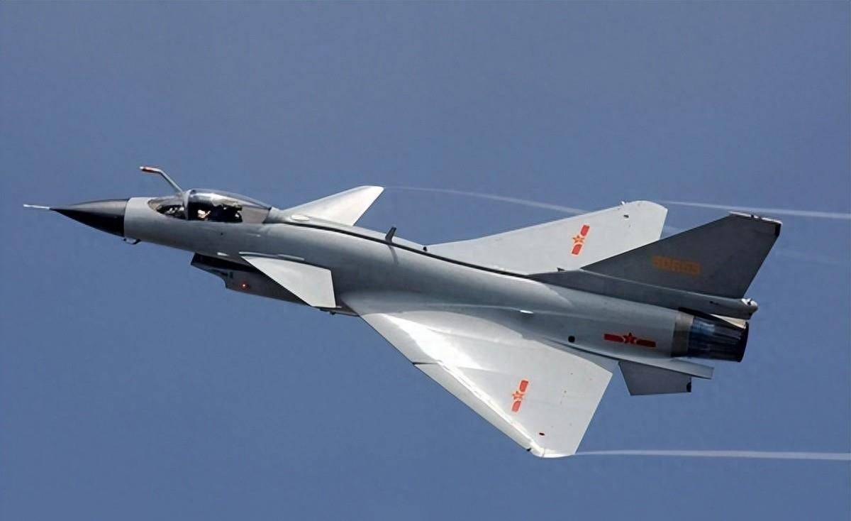 歼20野兽模式再次亮相，4架就可以瘫痪整个印度空军