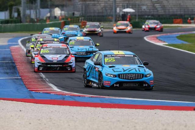 中国赛车+中国车手再夺世界冠军!吉利星瑞TCR首战即夺冠